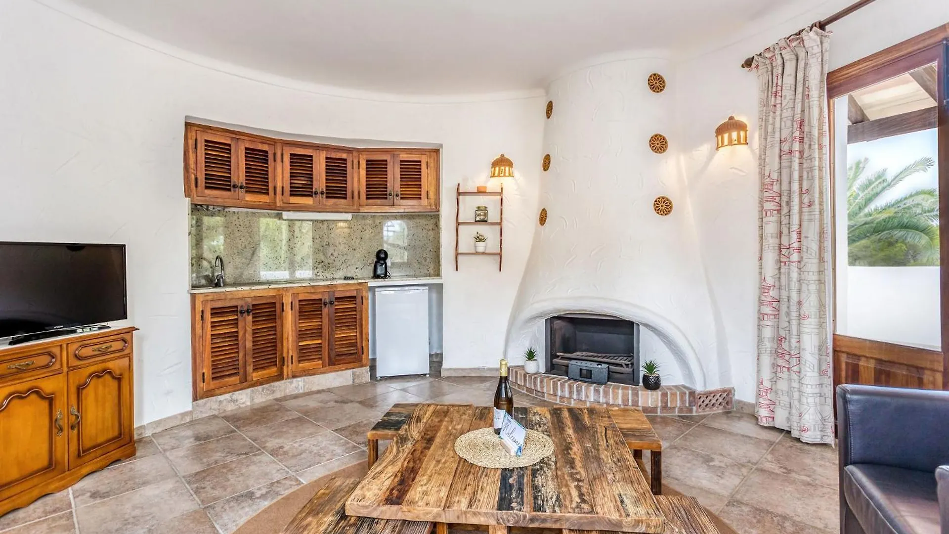 Apartment Oasis Cala Santanyi With Shared Pool